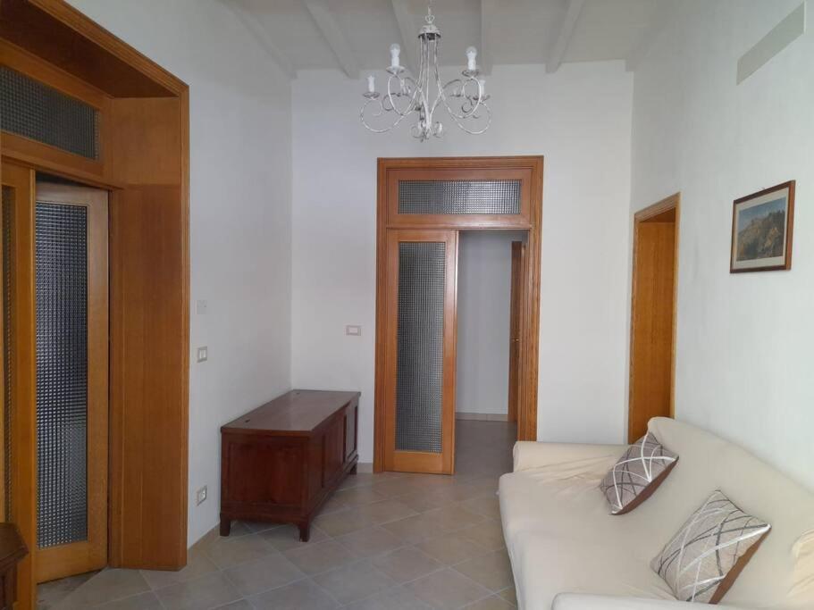 La Casina Di Guido Apartment Chianni Ngoại thất bức ảnh