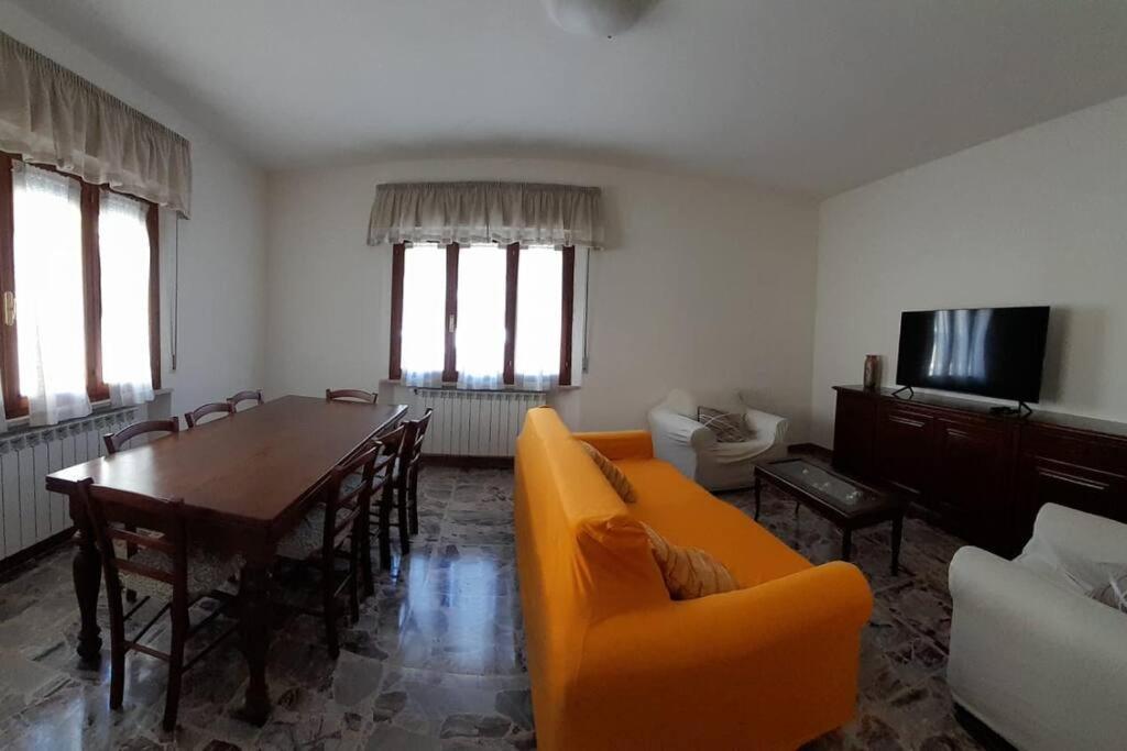 La Casina Di Guido Apartment Chianni Ngoại thất bức ảnh